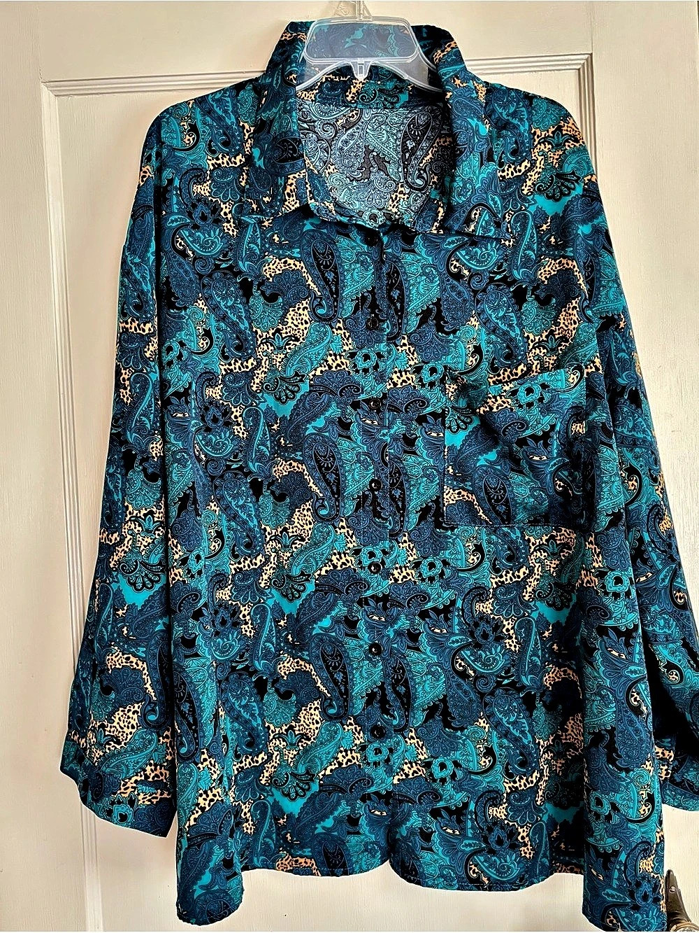 Paisley Button Down in Blue & Black Like New